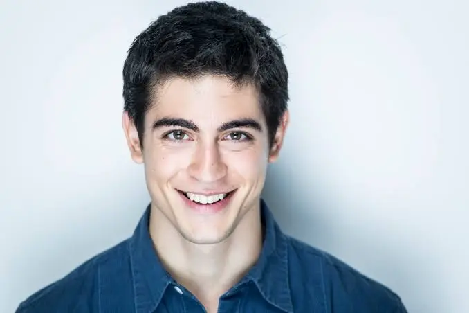 Carmine Buschini Biography: Age, Girlfriend, Net Worth, Movies & TV Shows, Parents, Height, Instagram Carmine Buschini Biography: Age, Girlfriend, Net Worth, Movies & TV Shows, Parents, Height, Instagram