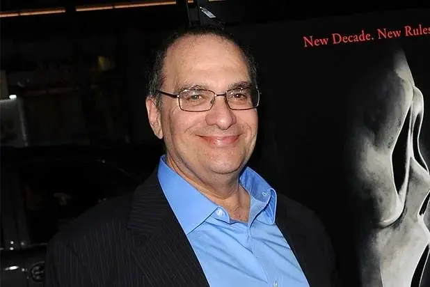 Bob Weinstein Biography: Age, Wife, Net Worth, Movies & Films, Height, Parents, Brother, Miramax Bob Weinstein Biography: Age, Wife, Net Worth, Movies & Films, Height, Parents, Brother, Miramax