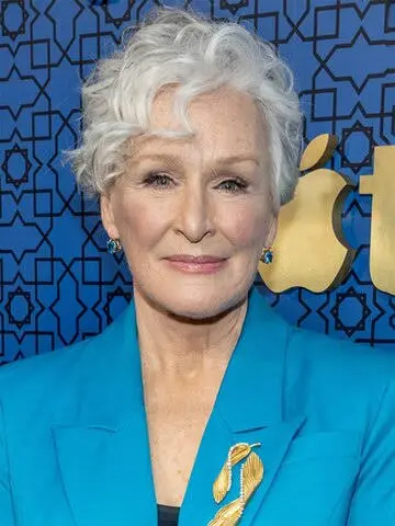 Glenn Close Biography: Age, Daughter, Net Worth, Movies & TV Shows, Husbands, Height Glenn Close Biography: Age, Daughter, Net Worth, Movies & TV Shows, Husbands, Height