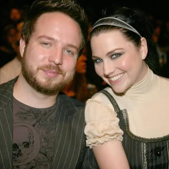 Amy Lee’s Husband, Joshua W. Hartzler Biography: Wife, Age, Net Worth, Career, Children Amy Lee’s Husband, Joshua W. Hartzler Biography: Wife, Age, Net Worth, Career, Children