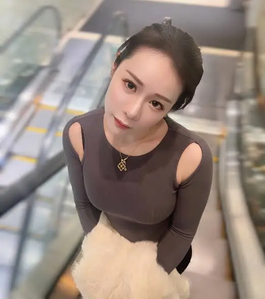Kamchi Chan Biography: Age, Net Worth, Career, Instagram, Gaming, Real Name, Parents Kamchi Chan Biography: Age, Net Worth, Career, Instagram, Gaming, Real Name, Parents