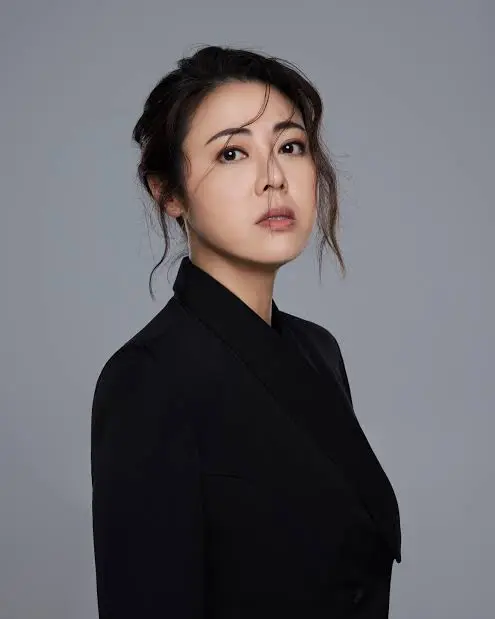 Cynthia Koh Biography: Husband, Age, TV Shows, Net Worth, Height, Parents, Awards, Boyfriend Cynthia Koh Biography: Husband, Age, TV Shows, Net Worth, Height, Parents, Awards, Boyfriend