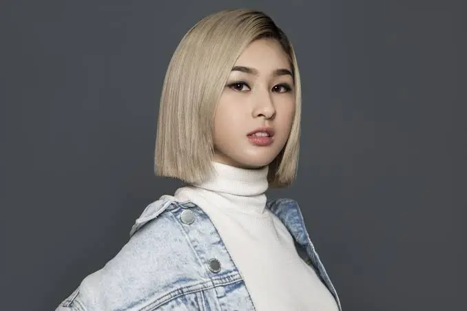 Ke Le Biography: Age, Relationship, Net Worth, Height, Career, Movies & TV Shows, Business Ke Le Biography: Age, Relationship, Net Worth, Height, Career, Movies & TV Shows, Business