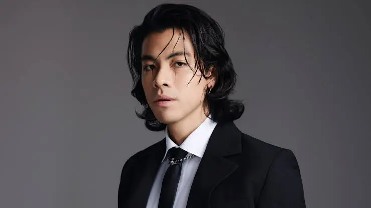 Benjamin Kheng Biography: Wife, Age, Net Worth, Songs, Albums, Height, Parents, Sister, Movies & TV Shows Benjamin Kheng Biography: Wife, Age, Net Worth, Songs, Albums, Height, Parents, Sister, Movies & TV Shows