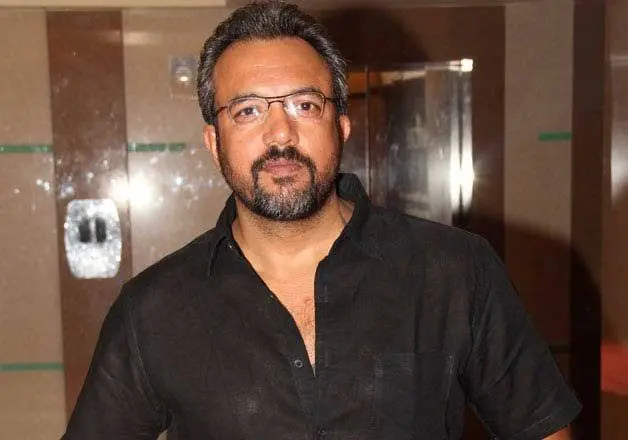 Apoorva Lakhia Biography: Wife, Age, Children, Net Worth, Height, Movies Apoorva Lakhia Biography: Wife, Age, Children, Net Worth, Height, Movies