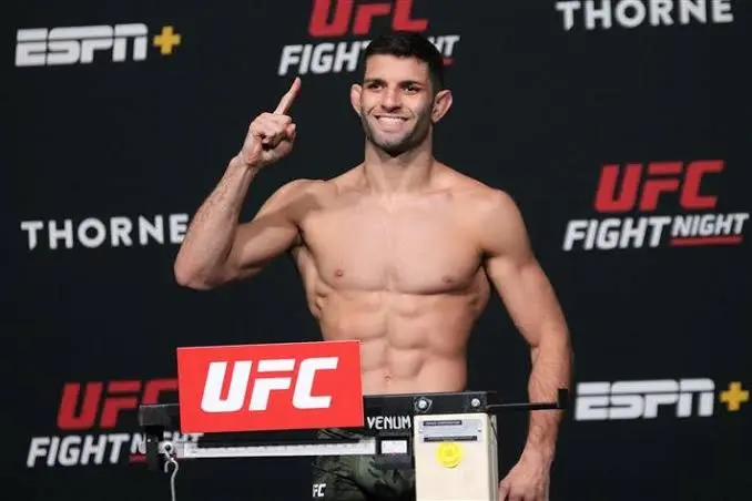 Thiago Moisés Biography: Wife, Age, UFC Record, Height, Net Worth, Parents, BJJ Championships Thiago Moisés Biography: Wife, Age, UFC Record, Height, Net Worth, Parents, BJJ Championships