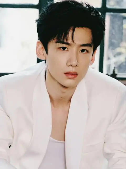 Bai Jingting Biography: Age, Dramas, Height, Net Worth, Movies, Career, Wife, Music Bai Jingting Biography: Age, Dramas, Height, Net Worth, Movies, Career, Wife, Music