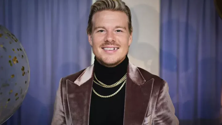 Ville Galle Biography: Wikipedia, Parents, Children, Age, Net Worth, Siblings, YouTube, Spouse