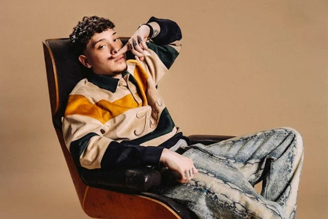 Yan Block Biography: Songs, Awards, Height, Ethnicity, Age, Net Worth, Siblings, Parents