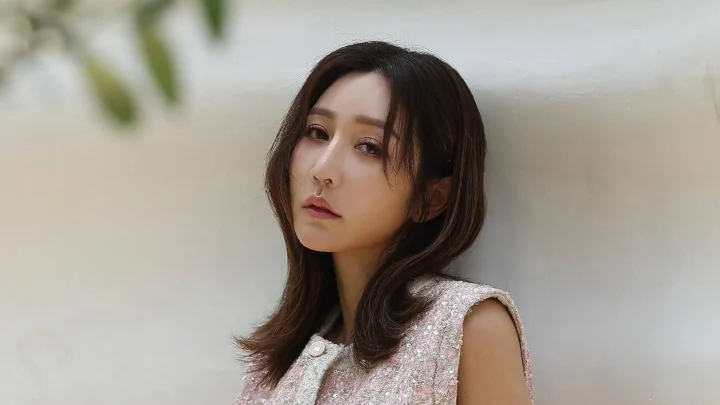 Vicky Tseng Biography: Husband, Age, Net Worth, Height, Movies & TV Shows, Parents, Business