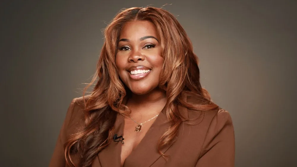 Amber Riley Biography: Ex-Boyfriend, Age, Net Worth, Broadway, Glee, Height