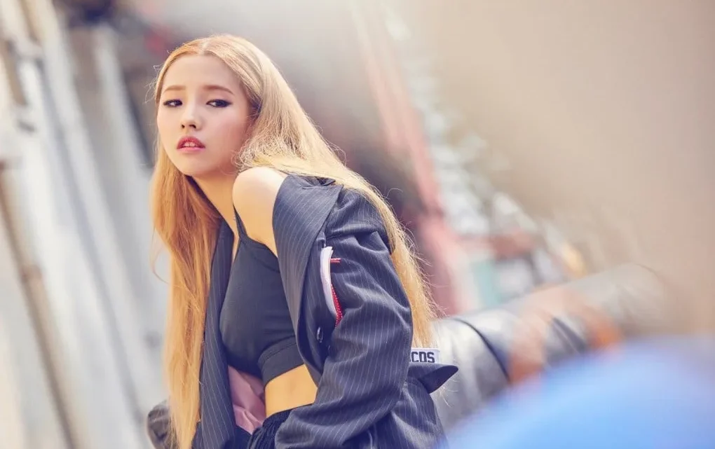 Jeon So-yeon Biography: Age, Boyfriend, Net Worth, Songs, Albums, Parents, Height, Career