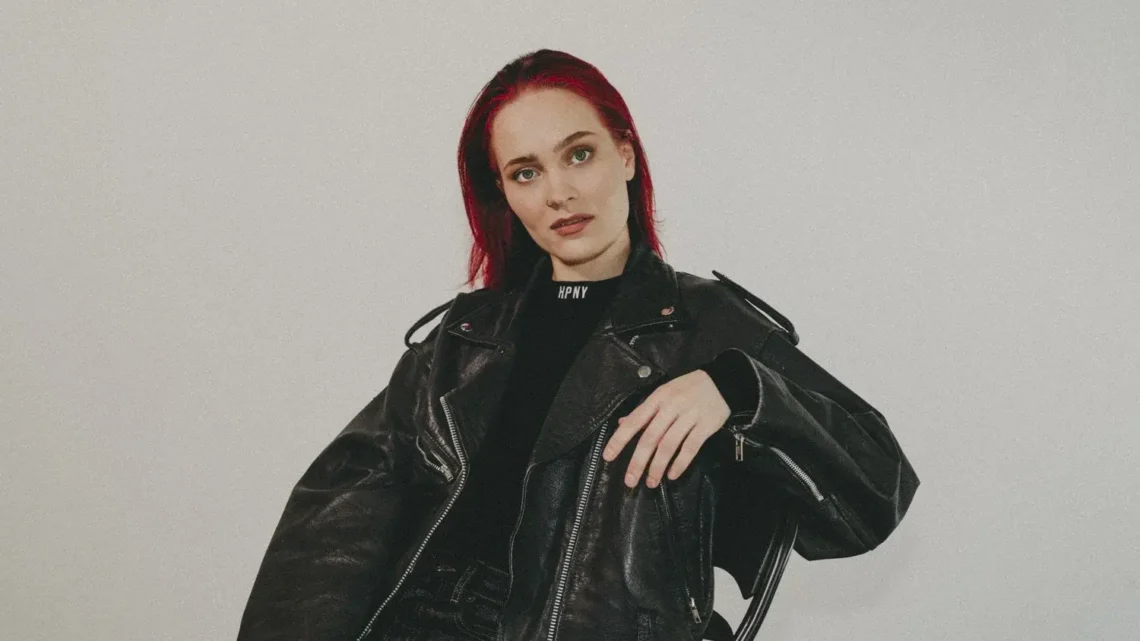 Sanni Kurkisuo Biography: Parents, Songs, Height, Age, Net Worth, Height, Nationality