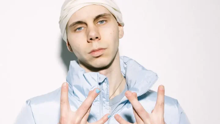 Korelon Biography: Songs, Age, Net Worth, Siblings, Parents, Height, Girlfriend, Nationality