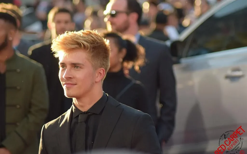 Who is William Brent? Billy Unger Bio: Kids, Age, Height, Wife, Net Worth, Parents, Movies, TV Shows