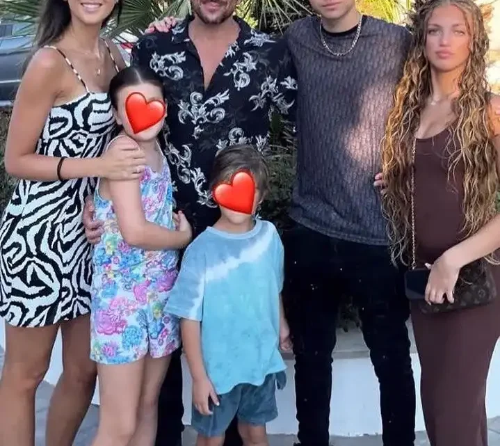 Meet Emily MacDonagh’s Parents: Ruaraidh MacDonagh and Bex MacDonagh Meet Emily MacDonagh’s Parents: Ruaraidh MacDonagh and Bex MacDonagh