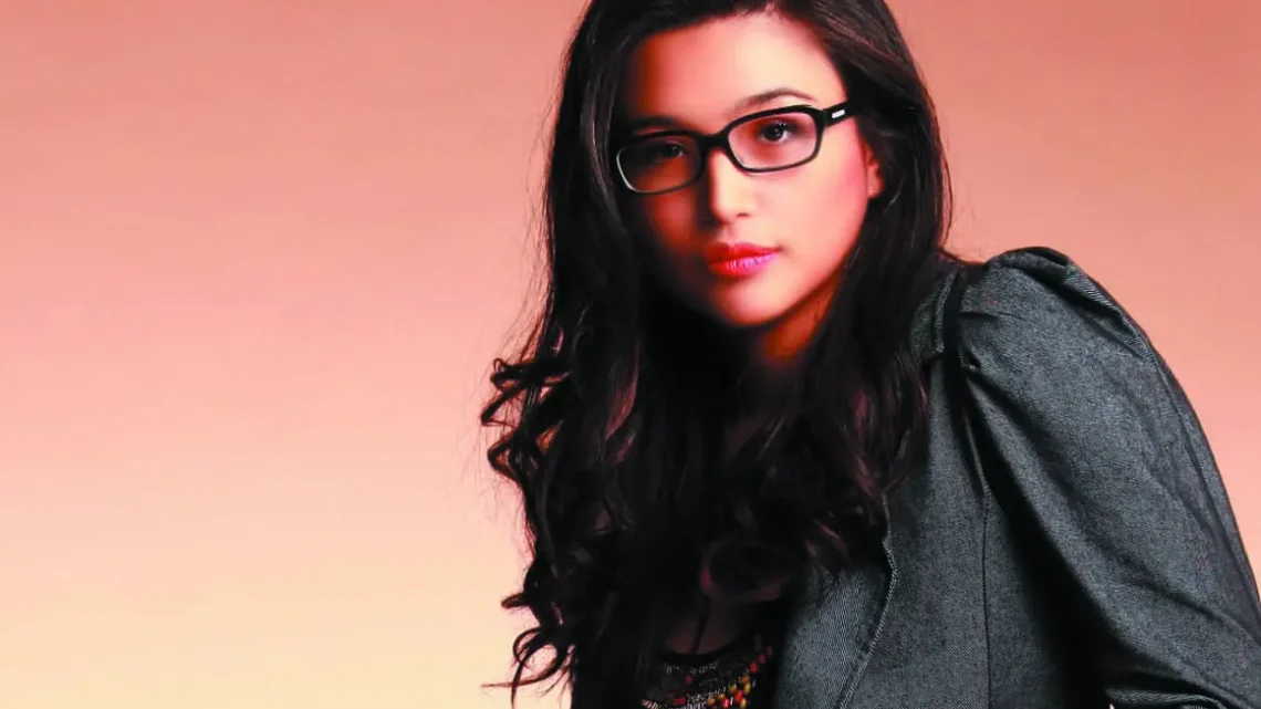 Zia Quizon Bio: Awards, Movies, Height, Nationality, Age, Net Worth, Siblings, Parents, Songs, Spouse Zia Quizon Bio: Awards, Movies, Height, Nationality, Age, Net Worth, Siblings, Parents, Songs, Spouse