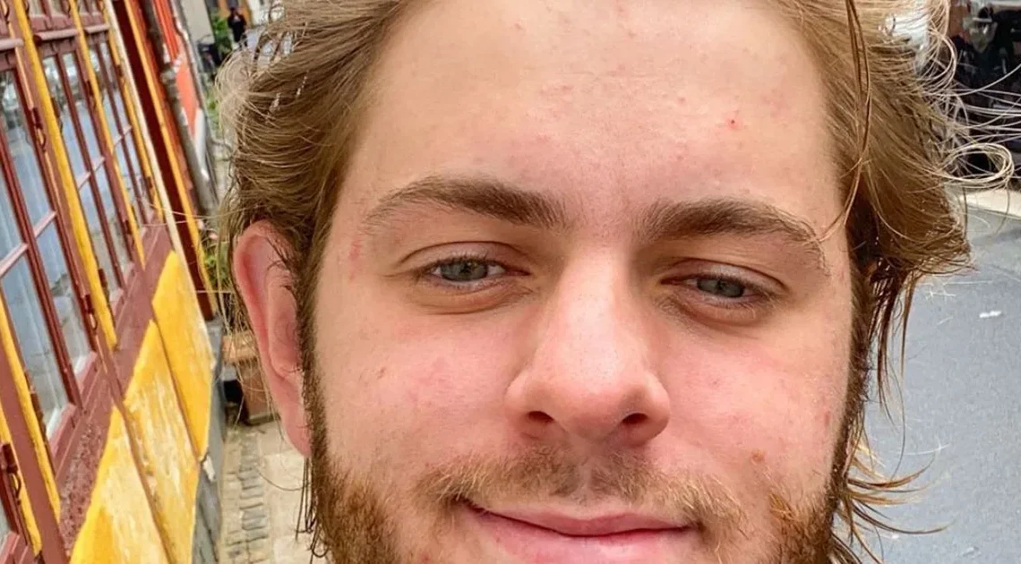 Albert Dyrlund Biography: YouTube, Awards, TV Films, Age, Net Worth, Siblings, Parents, Height, Ethnicity, Music