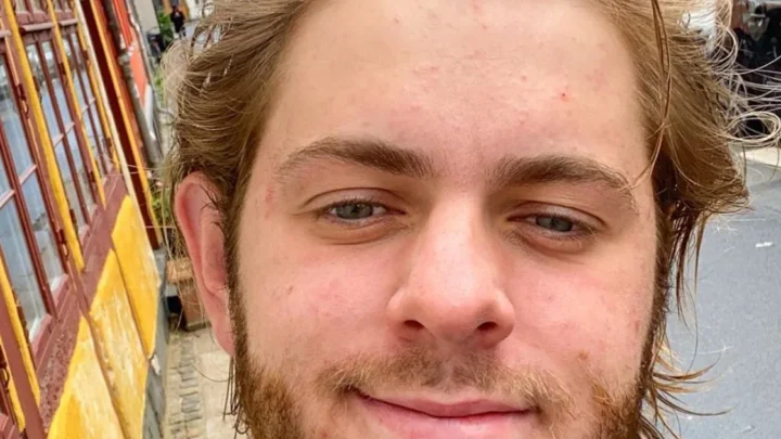 Albert Dyrlund Biography: YouTube, Awards, TV Films, Age, Net Worth, Siblings, Parents, Height, Ethnicity, Music