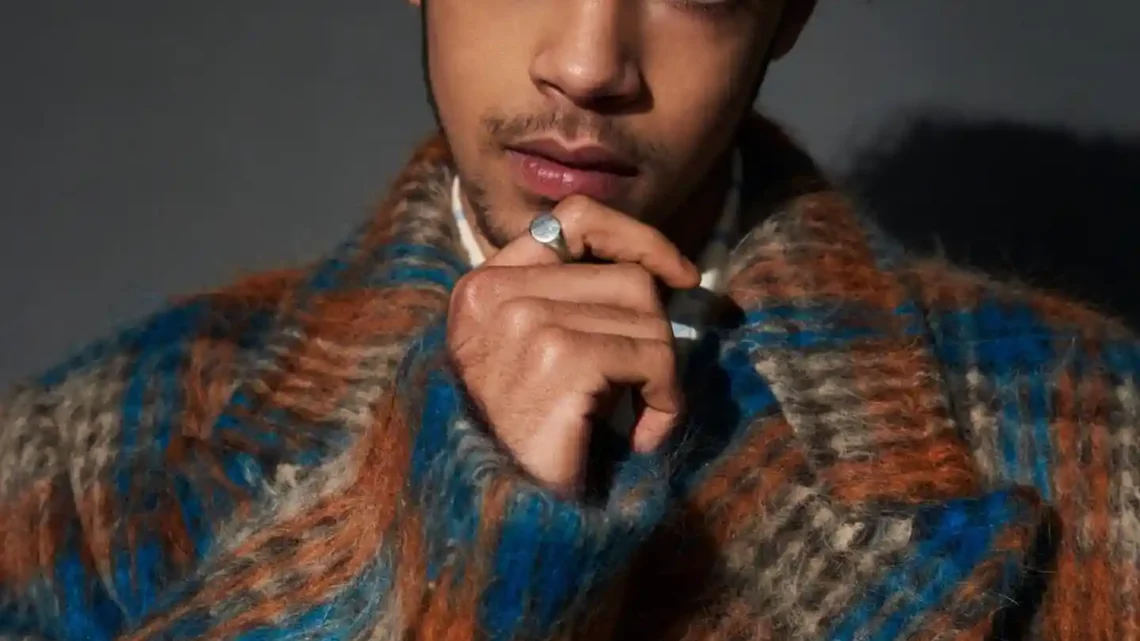 Amir Wilson Biography: Awards, Movies, Girlfriend, Height, Ethnicity, Age, Net Worth, Siblings, Parents Amir Wilson Biography: Awards, Movies, Girlfriend, Height, Ethnicity, Age, Net Worth, Siblings, Parents