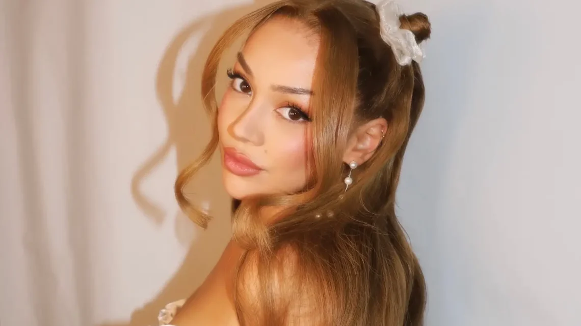 Ayliva Biography: Hit Singles, Albums, Siblings, Net Worth, Age, Parents, Height, Ethnicity, Boyfriend, Awards Ayliva Biography: Hit Singles, Albums, Siblings, Net Worth, Age, Parents, Height, Ethnicity, Boyfriend, Awards