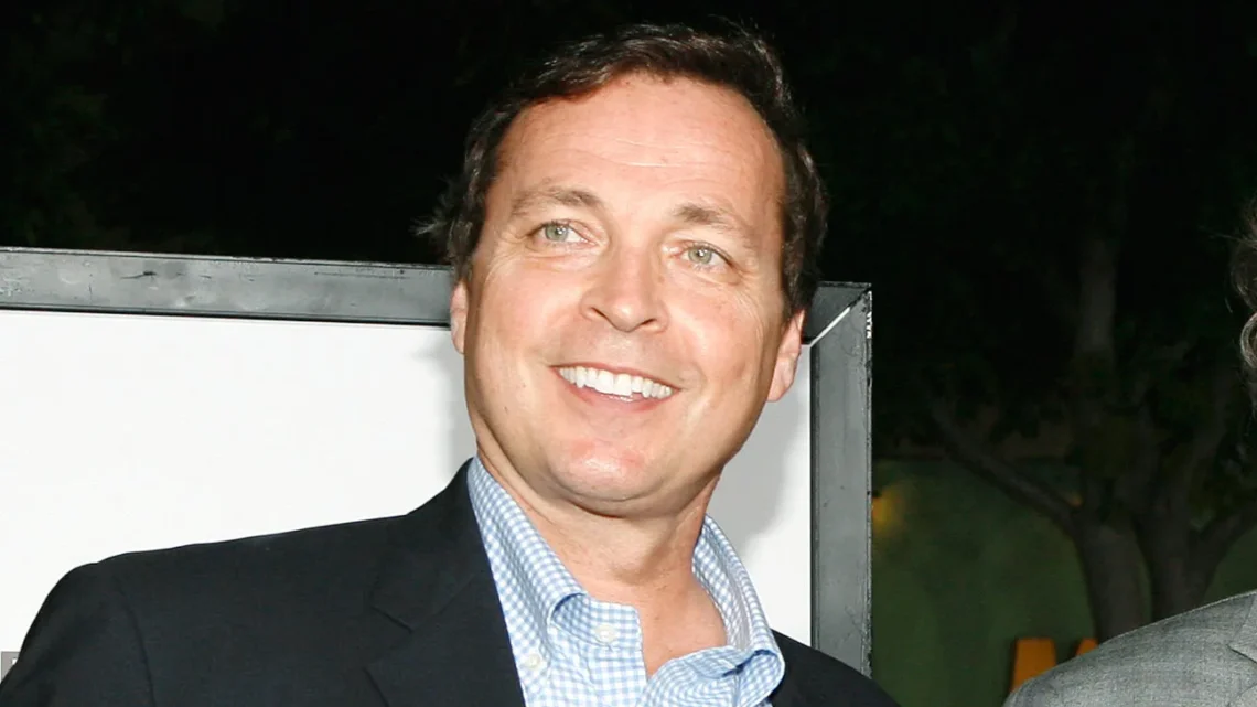 Bobby Farrelly Biography: Wife, Age, Children, Net Worth, Height, Movies & TV Shows, Brother