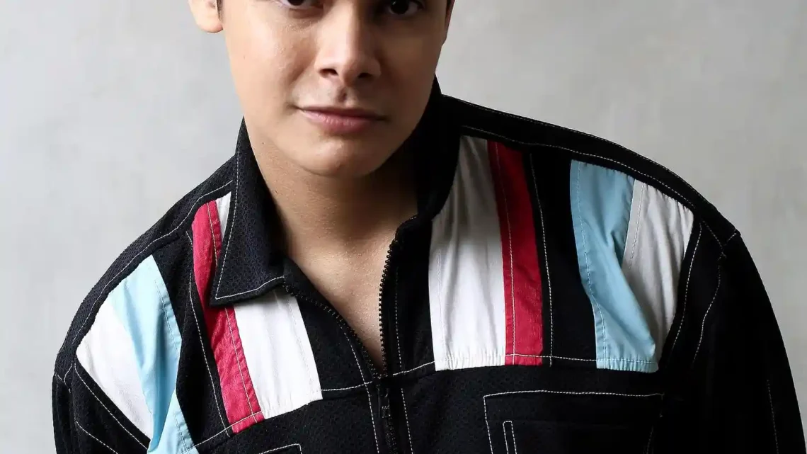 Bryan Andrew Biography: Girlfriend, Siblings, Net Worth, Age, Parents, Height, Ethnicity, Movies, Pictures Bryan Andrew Biography: Girlfriend, Siblings, Net Worth, Age, Parents, Height, Ethnicity, Movies, Pictures