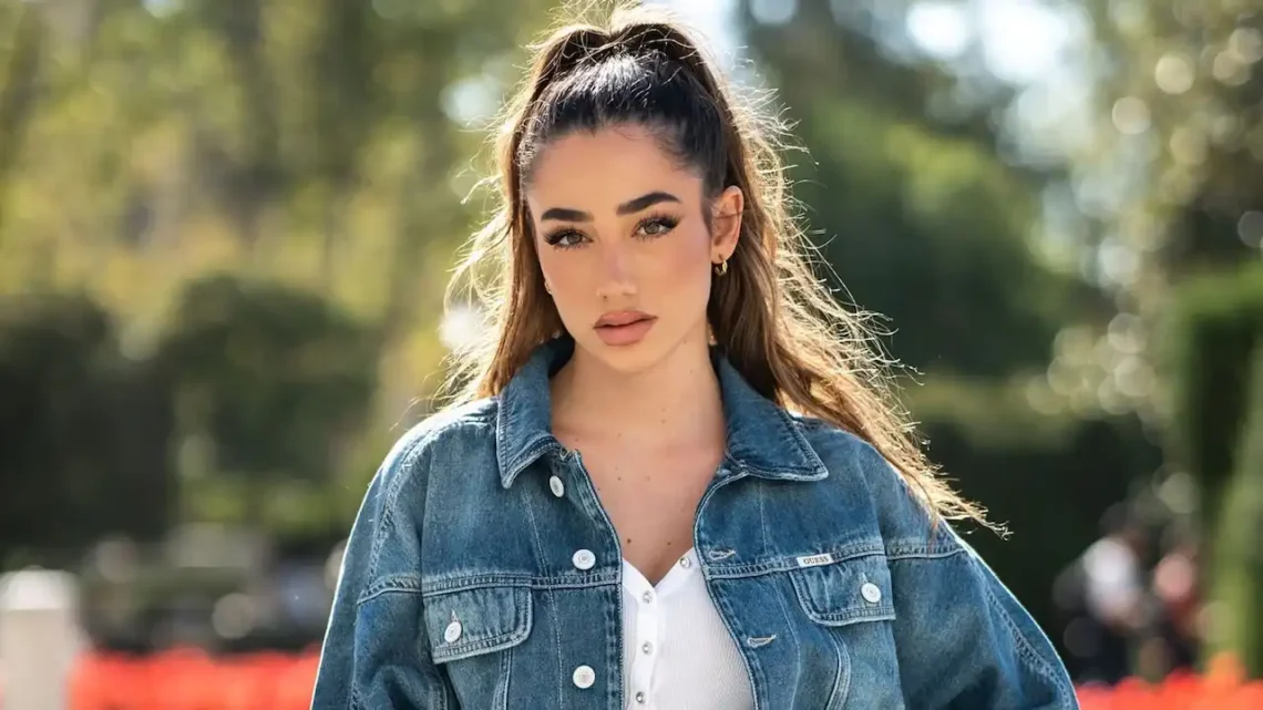 Lola Lolita Biography: YouTube, Age, Net Worth, Siblings, Parents, Height, TV Show Lola Lolita Biography: YouTube, Age, Net Worth, Siblings, Parents, Height, TV Show