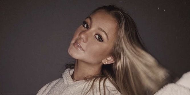 Maesi Caes Biography: Age, Boyfriend, Net Worth, Dance Career, Parents, Height, Dance Moms