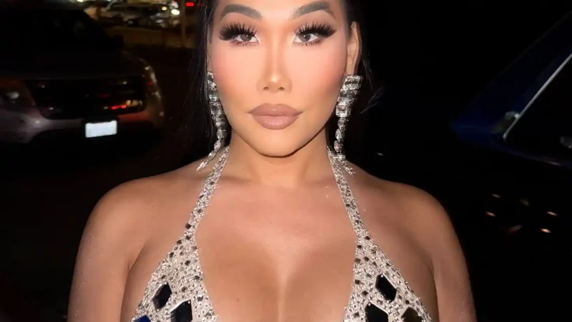 Gia Gunn Biography: YouTube, Height, Ethnicity, Age, Net Worth, Siblings, Parents, Boyfriend, Awards Gia Gunn Biography: YouTube, Height, Ethnicity, Age, Net Worth, Siblings, Parents, Boyfriend, Awards