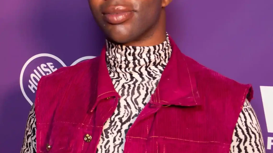 Honey Davenport Biography: Net Worth, Siblings, Height, Ethnicity, Age, Parents, Songs, Awards, Boyfriend Honey Davenport Biography: Net Worth, Siblings, Height, Ethnicity, Age, Parents, Songs, Awards, Boyfriend