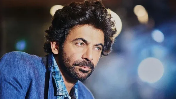 Sunil Grover Biography: Shows, Wife, Child, Age, Net Worth, Siblings, Parents, Height, Ethnicity, Films