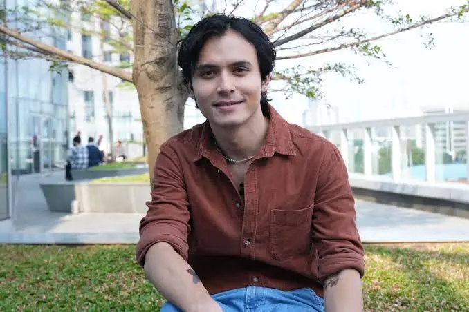 Jourdy Pranata Biography: Age, Wife, Net Worth, Movies, Height, Parents, TV Shows Jourdy Pranata Biography: Age, Wife, Net Worth, Movies, Height, Parents, TV Shows