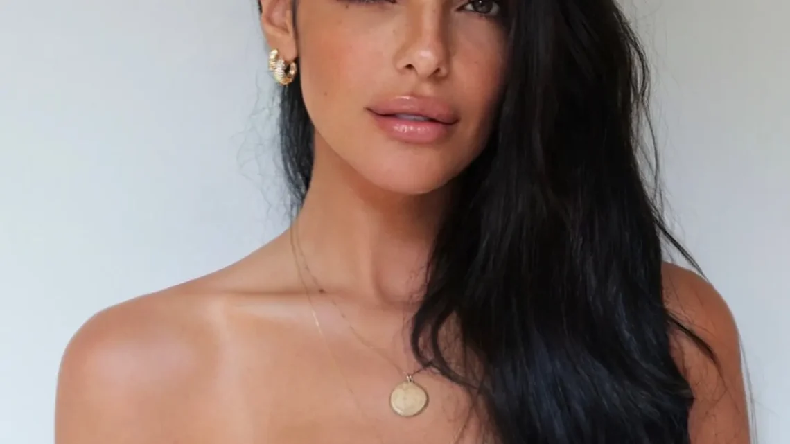 Lucas Moura’s wife Larissa Saad Biography: Age, Parents, Height, Ethnicity, Siblings, Net Worth, Husband, Kids Lucas Moura’s wife Larissa Saad Biography: Age, Parents, Height, Ethnicity, Siblings, Net Worth, Husband, Kids