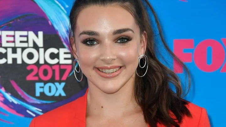 Kendall Vertes Biography: Age, Boyfriend, Net Worth, Height, Dance Moms, Songs, Parents