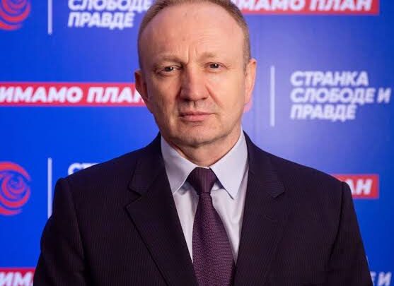 Dragan Đilas Biography: Kids, Awards, Wife, Political Party, Height, Ethnicity, Age, Net Worth, Siblings, Parents