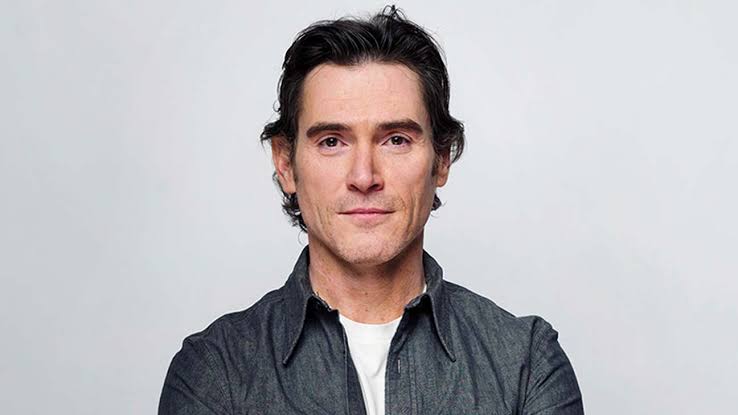 Billy Crudup Biography: Age, Wife, Net Worth, Movies & TV Shows, Height, Parents, Career