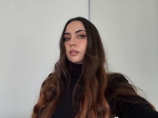 Florencia Cagnasso Biography: Age, Net Worth, Height, Parents, Movies & TV Shows, Husband