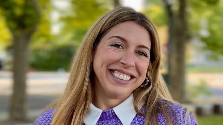 Florencia Bertotti Biography: Husband, Age, Children, Movies & TV Shows, Net Worth, Height