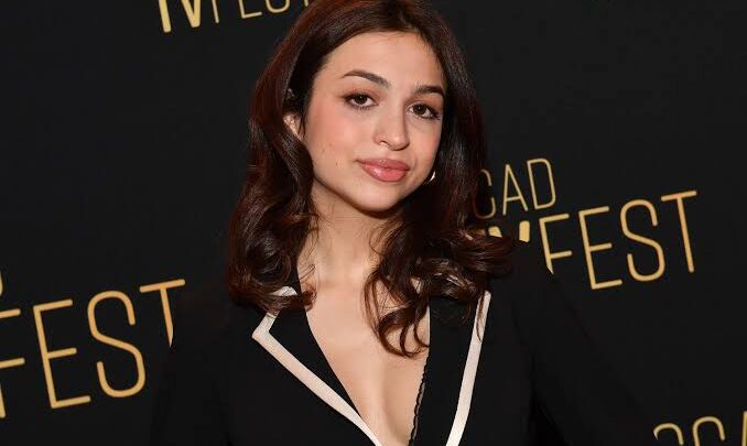 Josie Totah Biography: Age, Height, Net Worth, Parents, Movies & TV Shows, Career