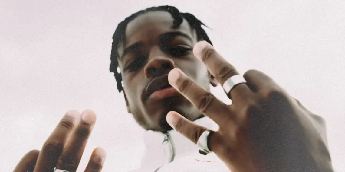 Beendo Z Biography: Age, Girlfriend, Net Worth, Height, Songs, Instagram, YouTube Beendo Z Biography: Age, Girlfriend, Net Worth, Height, Songs, Instagram, YouTube
