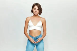 Willa Holland
