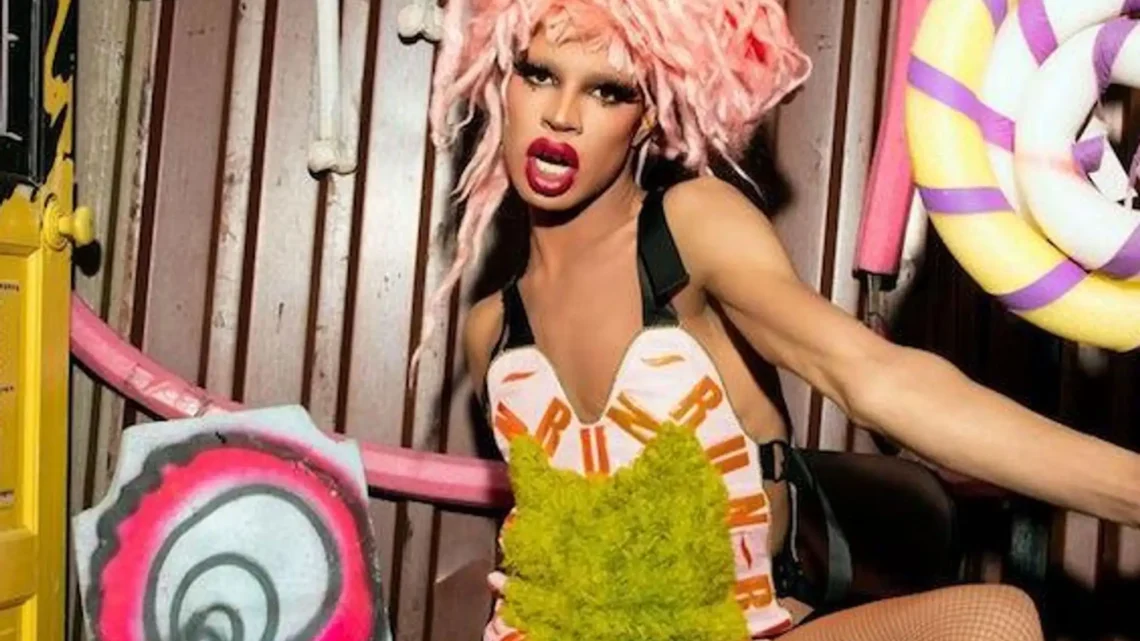 Yvie Oddly Biography: Parents, Height, Ethnicity, Age, Net Worth, Siblings, TV Appearances, Music Albums, Awards, Spouse