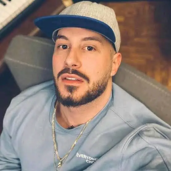 Donald Veshaj Biography: Age, Wife, Children, Net Worth, Twin Brother, TV Shows, Songs Donald Veshaj Biography: Age, Wife, Children, Net Worth, Twin Brother, TV Shows, Songs