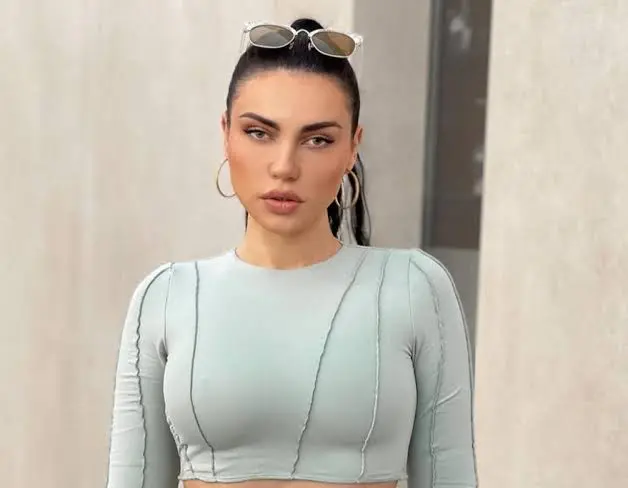 Einxhel Shkira Biography: Age, Big Brother, Net Worth, Kids, Reality TV, Career Einxhel Shkira Biography: Age, Big Brother, Net Worth, Kids, Reality TV, Career