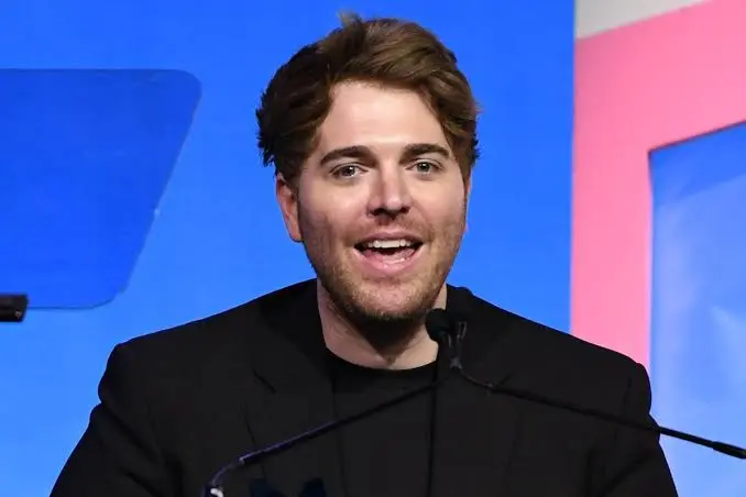 Shane Dawson Biography: Husband, Age, Net Worth, YouTube, Books, Height, Parents Shane Dawson Biography: Husband, Age, Net Worth, YouTube, Books, Height, Parents