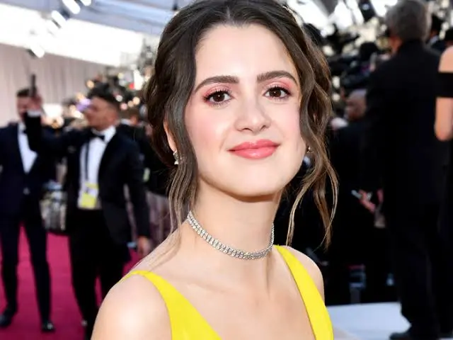 Laura Marano Biography: Boyfriend, Age, Songs, Net Worth, Height, Parents, Movies Laura Marano Biography: Boyfriend, Age, Songs, Net Worth, Height, Parents, Movies