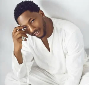 Alvin Abayomi Biography