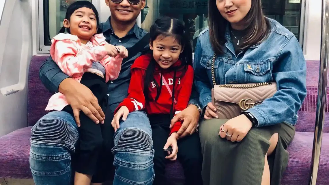 Meet Tony Jaa’s Children: Hathaipawee Yeerum and Narinrat Yeerum Meet Tony Jaa’s Children: Hathaipawee Yeerum and Narinrat Yeerum