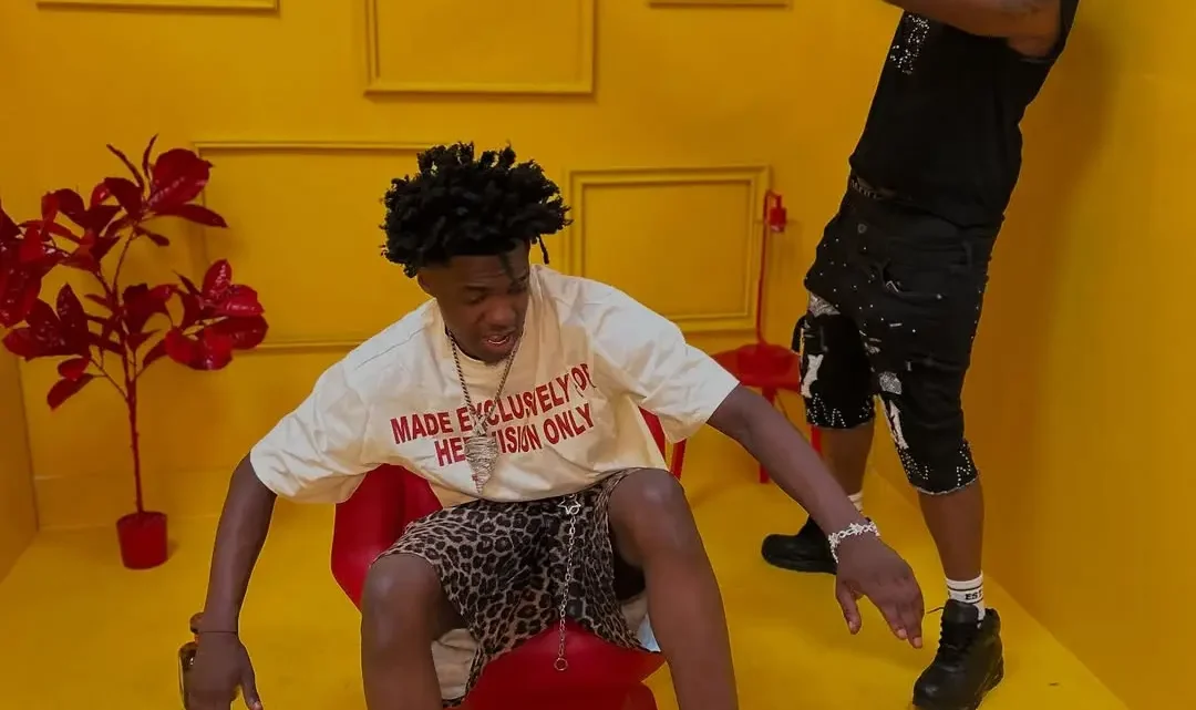 Spinabenz Biography: Age, Girlfriend, Real Name, Parents, Net Worth, Brother, Height, Songs Spinabenz Biography: Age, Girlfriend, Real Name, Parents, Net Worth, Brother, Height, Songs